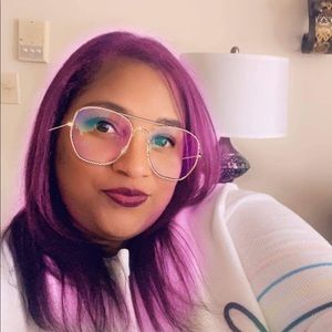 Meet your Posher, Jesenia